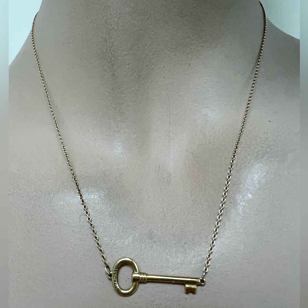 🔴Authentic VINTAGE TIFFANY & CO 18K GOLD Attached Key Pendent Chain Necklace 🔴 - Picture 12 of 12